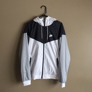 Nike wind breaker